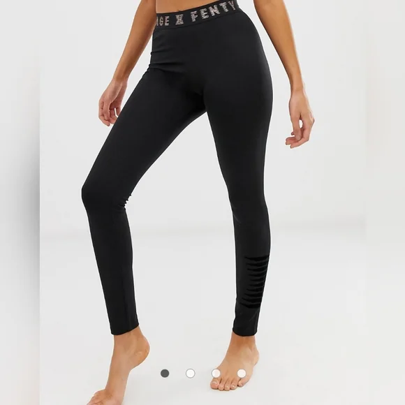 Savage X Fenty Logo Leggings In Black - Picture 15 of 16